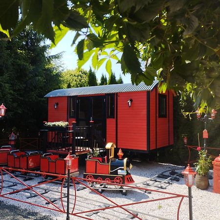 Penzion Restaurace u Helferů Libuň Esterno foto