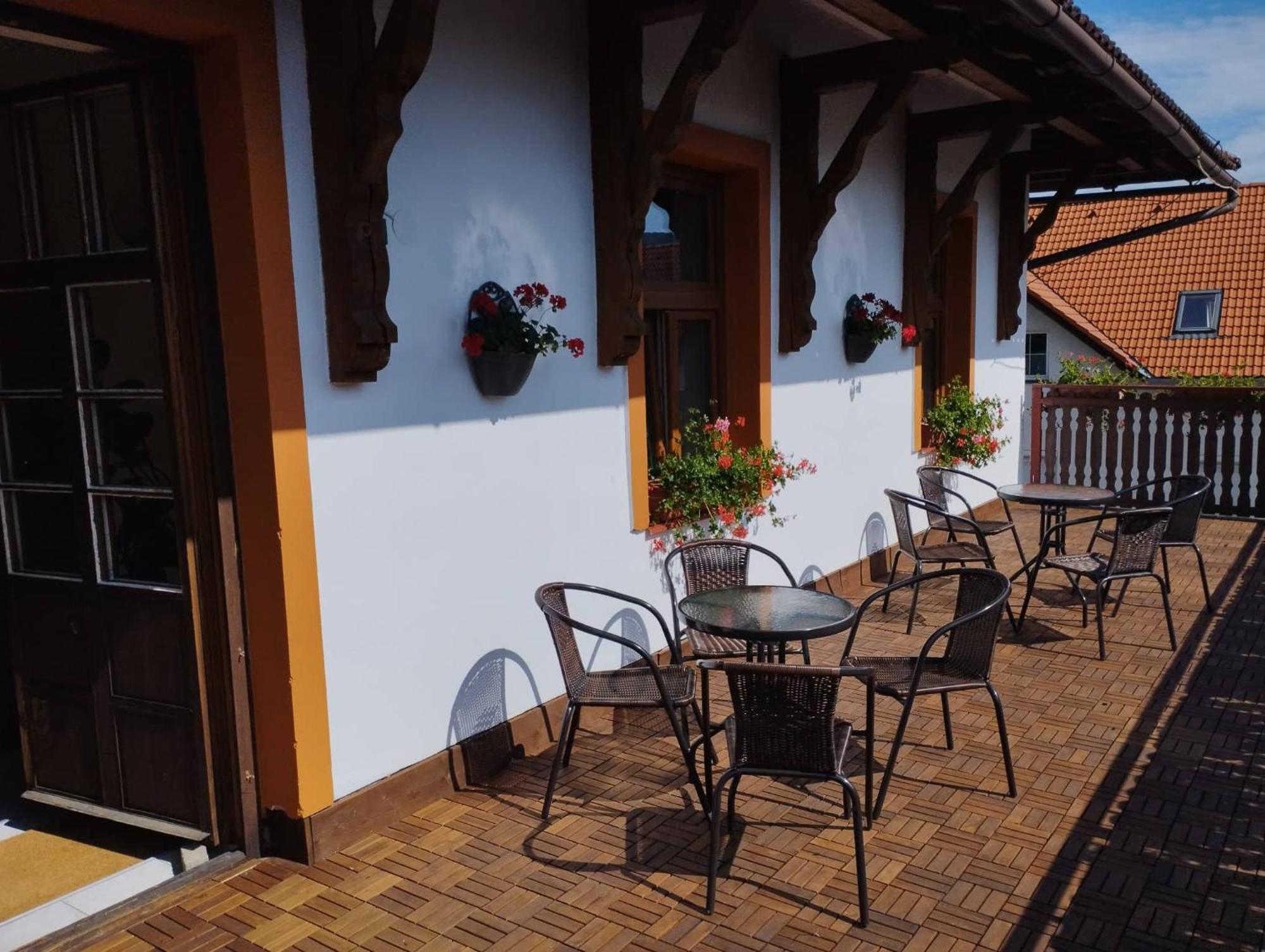 Penzion Restaurace u Helferů Libuň Esterno foto